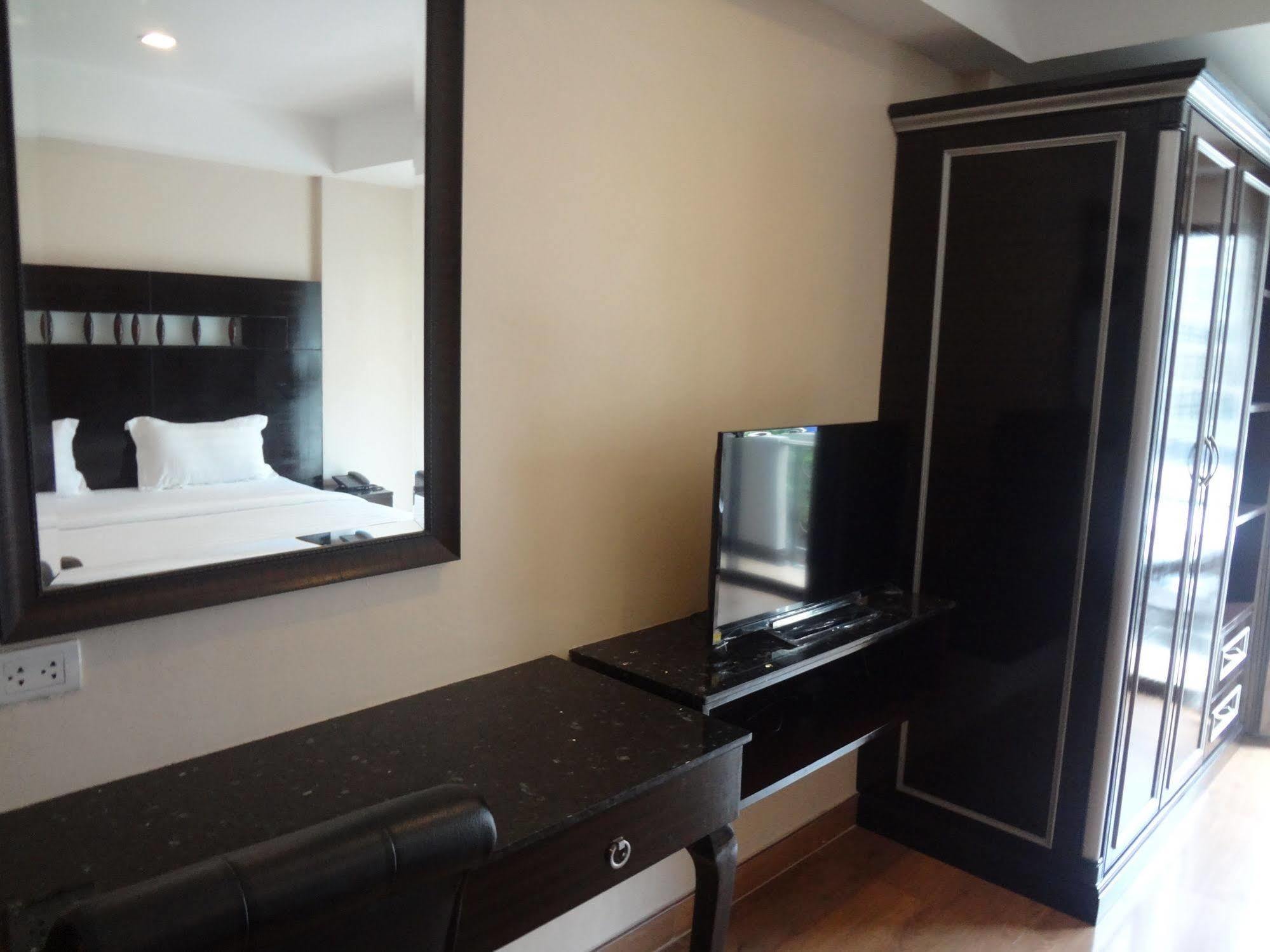 Land Royal Residence Pattaya Εξωτερικό φωτογραφία